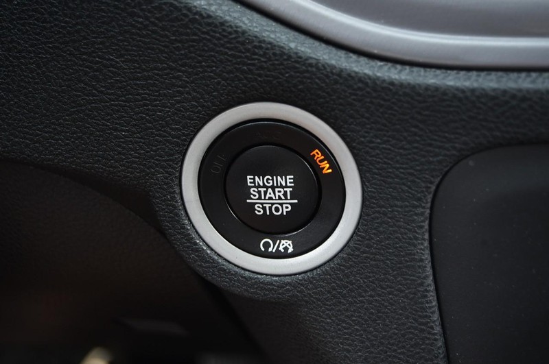 Dodge Charger Vehicle Image 16