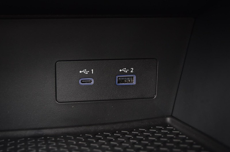 Nissan Pathfinder Vehicle Image 19