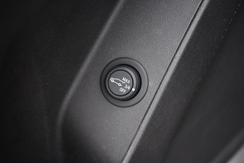 Chevrolet Equinox Vehicle Image 10