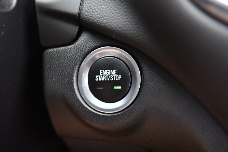 Chevrolet Equinox Vehicle Image 18