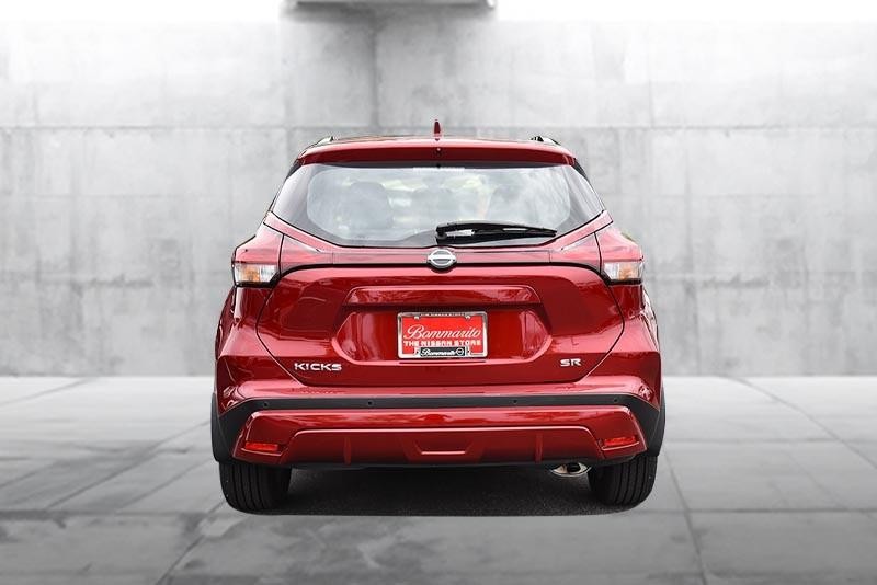 Nissan Kicks Vehicle Image 06
