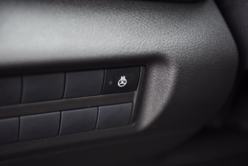 Nissan Kicks Vehicle Image 11
