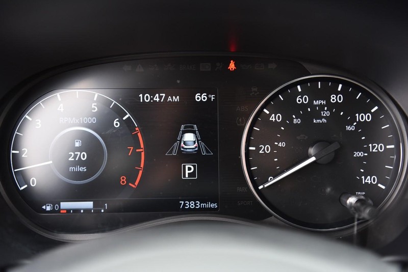 Nissan Kicks Vehicle Image 12
