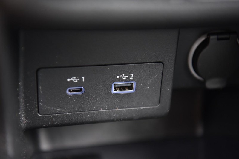 Nissan Kicks Vehicle Image 16