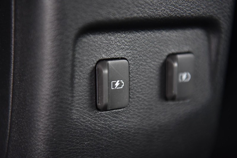 Nissan Kicks Vehicle Image 23