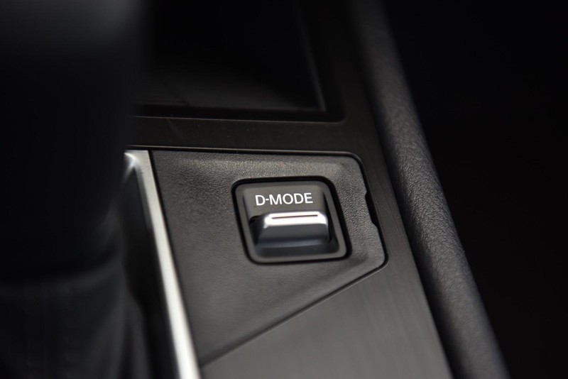Nissan Kicks Vehicle Image 18