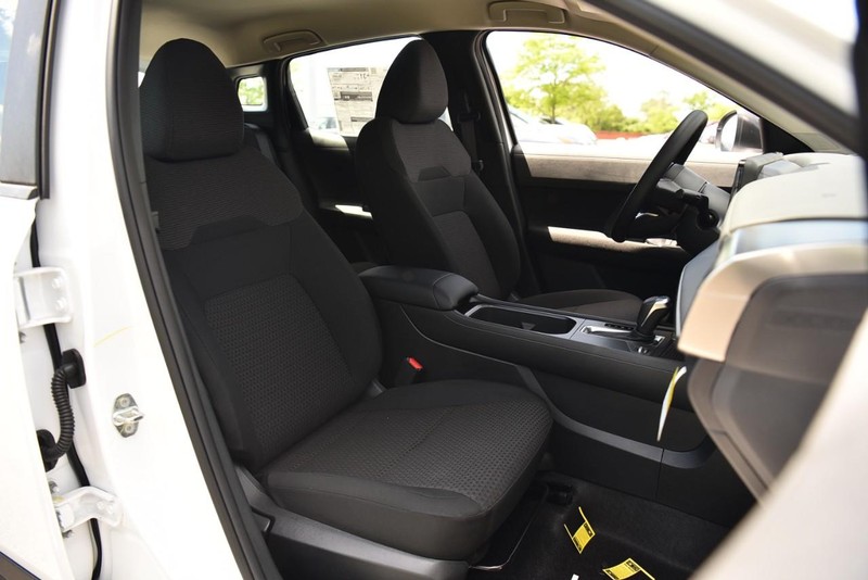 Nissan Kicks Vehicle Image 21