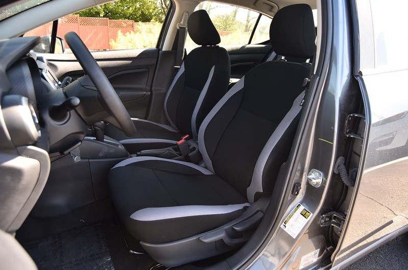 Nissan Versa Vehicle Image 17
