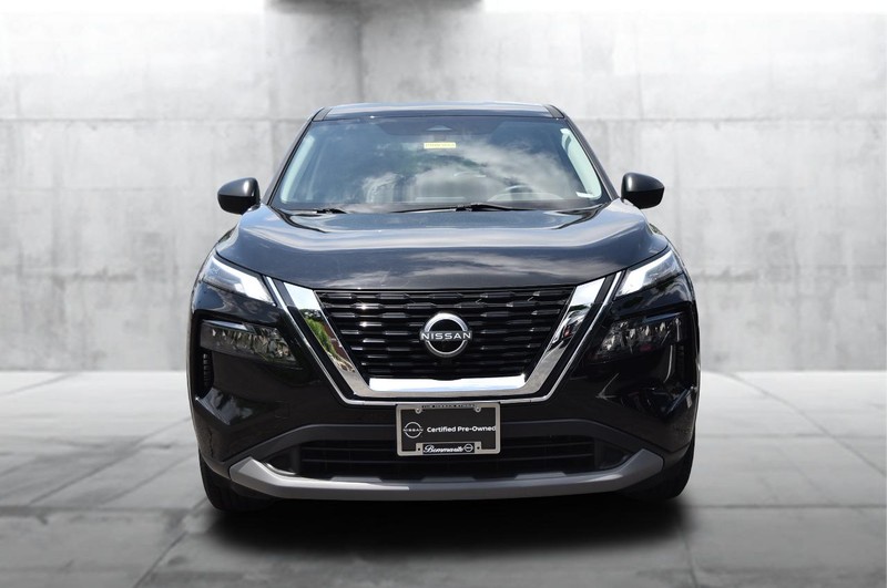 Nissan Rogue Vehicle Image 04