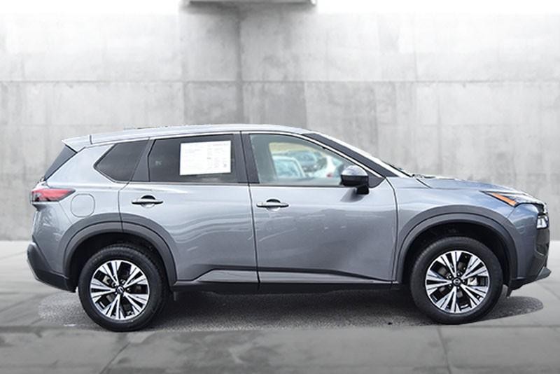 Nissan Rogue Vehicle Image 05