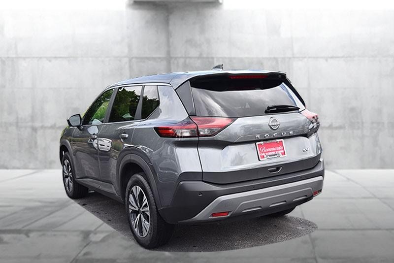 Nissan Rogue Vehicle Image 07