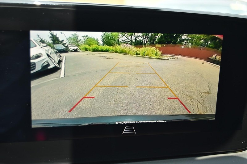 Buick Encore GX Vehicle Image 13