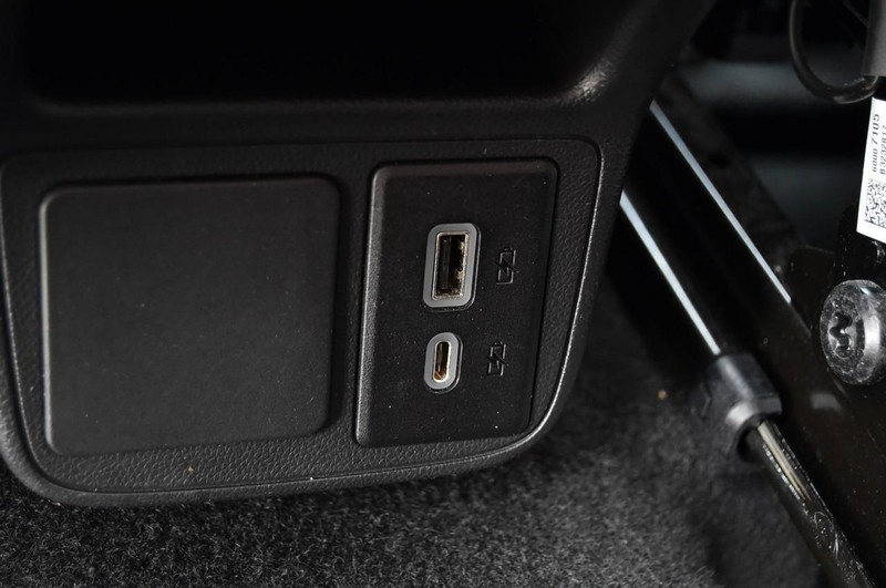 Buick Encore GX Vehicle Image 23