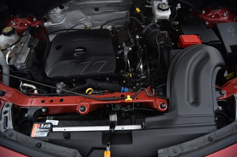 Buick Encore GX Vehicle Image 25