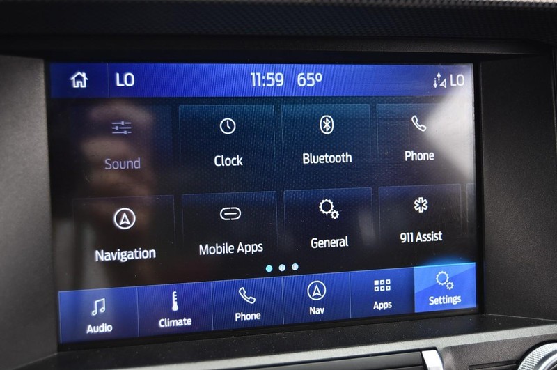 Ford Mustang Vehicle Image 14