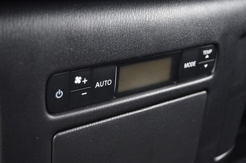 Nissan Armada Vehicle Image 27