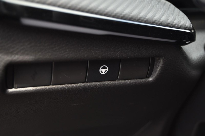 Nissan Kicks Vehicle Image 11