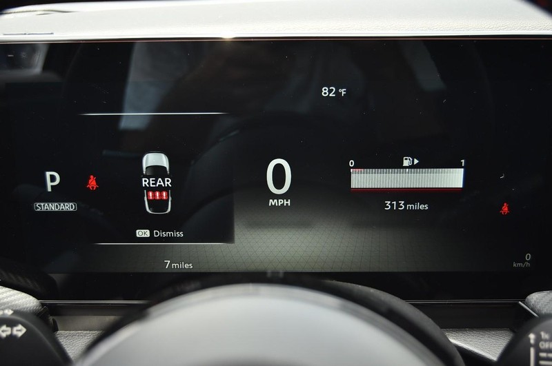 Nissan Kicks Vehicle Image 12
