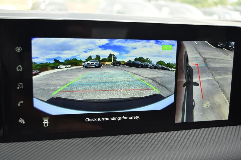 Nissan Kicks Vehicle Image 16
