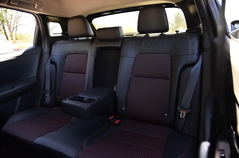 Nissan Kicks Vehicle Image 25