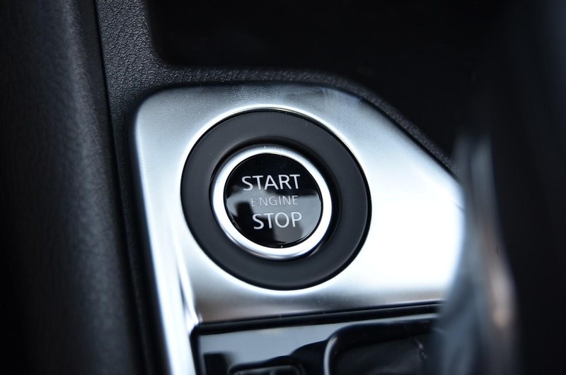 Nissan Sentra Vehicle Image 17