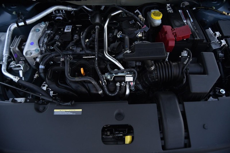 Nissan Sentra Vehicle Image 24