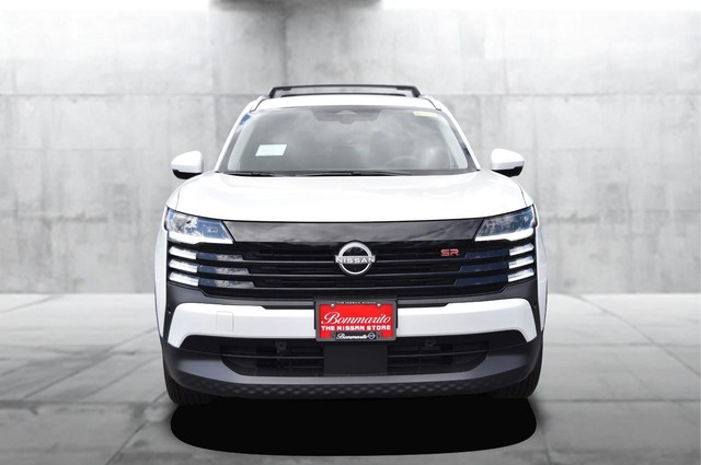 Nissan Kicks Vehicle Image 04