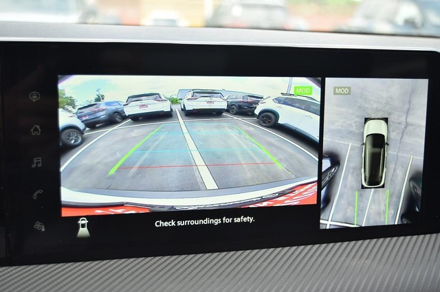 Nissan Kicks Vehicle Image 13