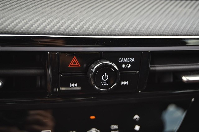 Nissan Kicks Vehicle Image 18