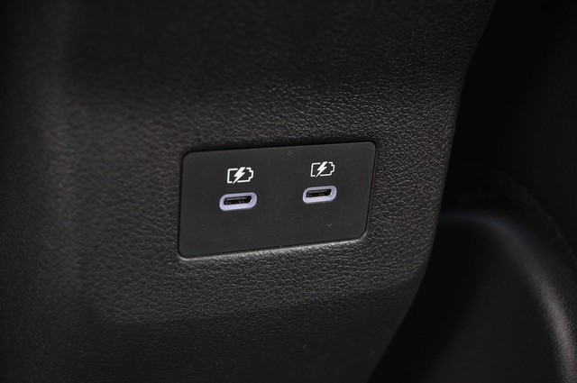 Nissan Kicks Vehicle Image 27