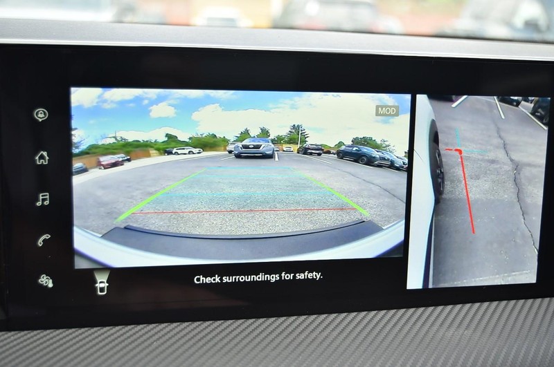 Nissan Kicks Vehicle Image 16