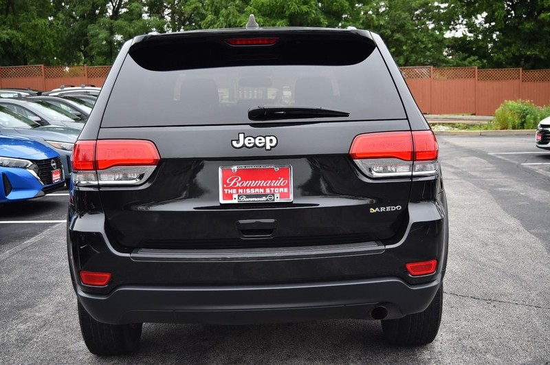 Jeep Grand Cherokee Vehicle Image 06