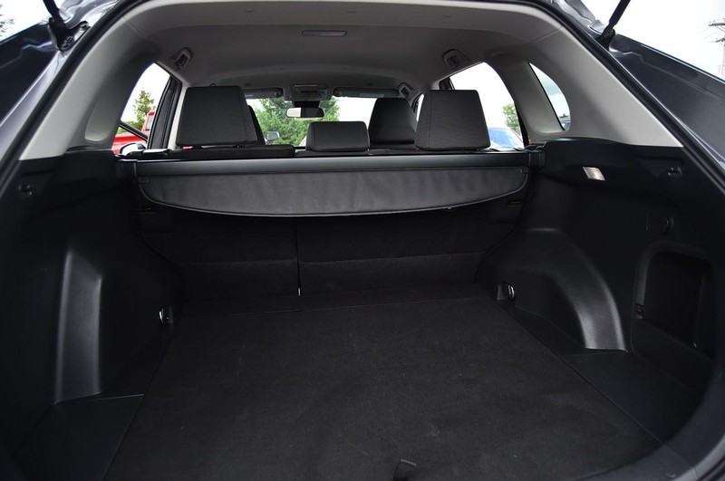 Toyota RAV4 Hybrid Vehicle Image 24