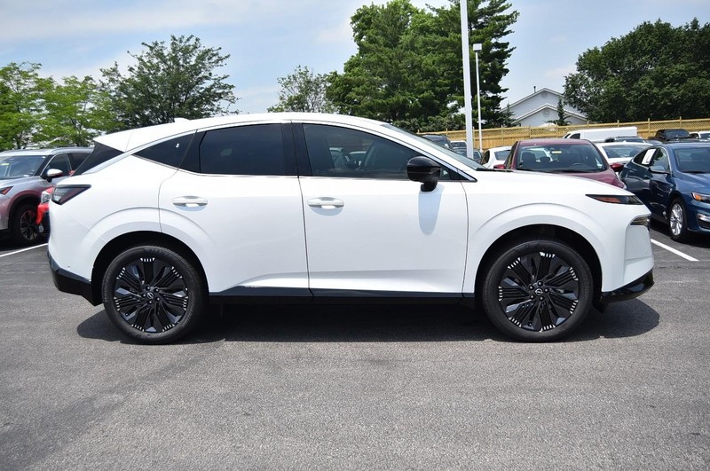 Nissan Murano Vehicle Image 05