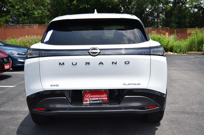 Nissan Murano Vehicle Image 06