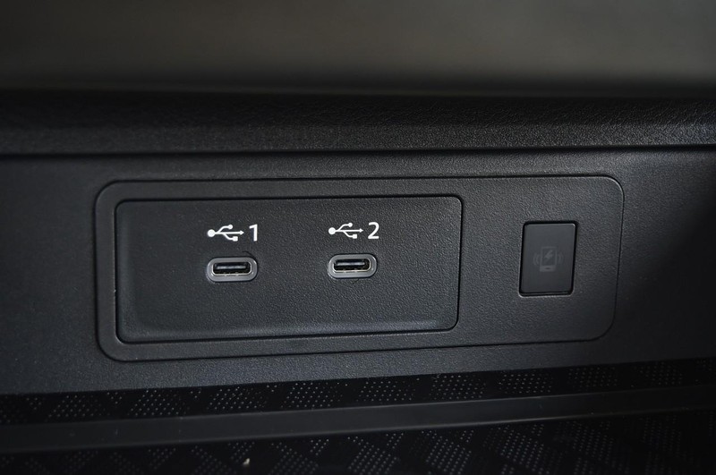 Nissan Murano Vehicle Image 20