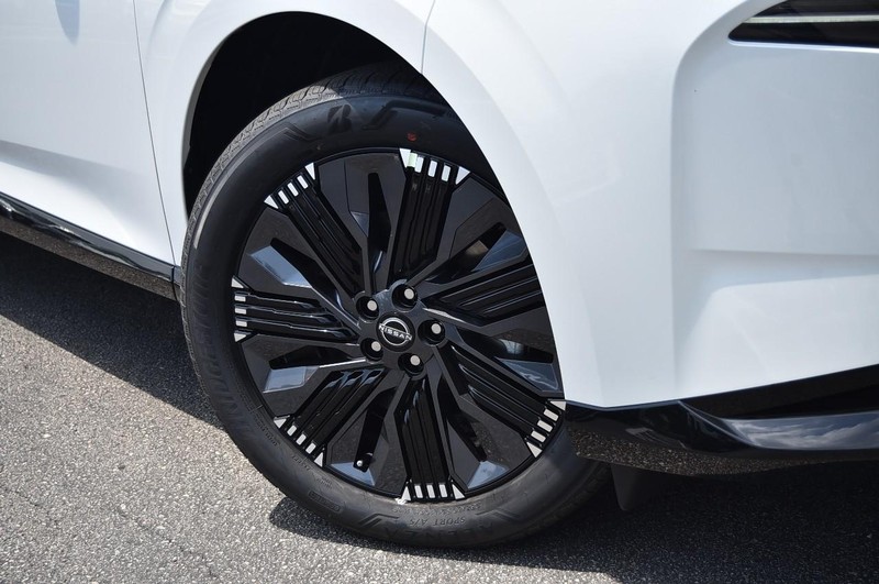Nissan Murano Vehicle Image 33