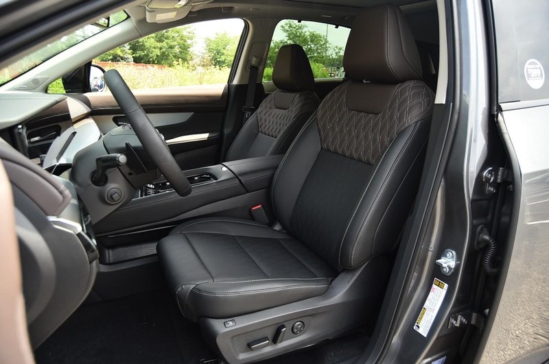 Nissan Murano Vehicle Image 23