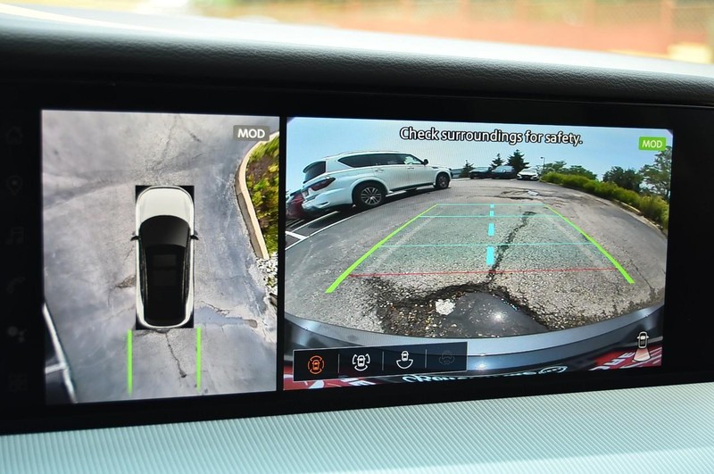 Nissan Murano Vehicle Image 14