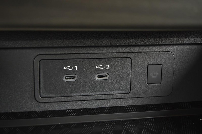Nissan Murano Vehicle Image 20