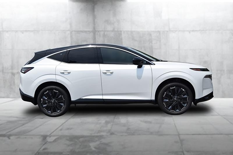 Nissan Murano Vehicle Image 05