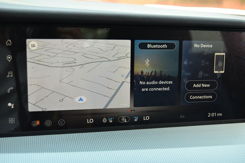 Nissan Murano Vehicle Image 15