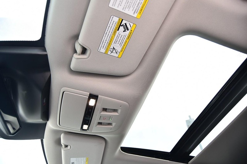 Nissan Murano Vehicle Image 25