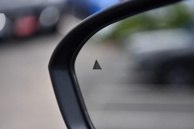 Nissan Kicks Vehicle Image 10