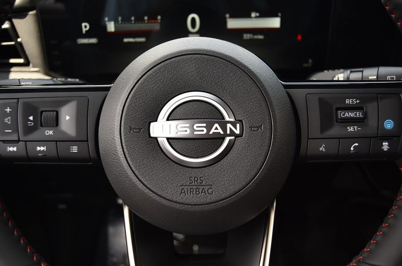 Nissan Kicks Vehicle Image 21