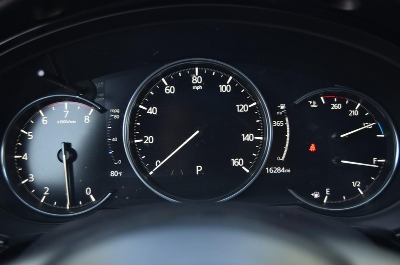 Mazda CX-9 Vehicle Image 12