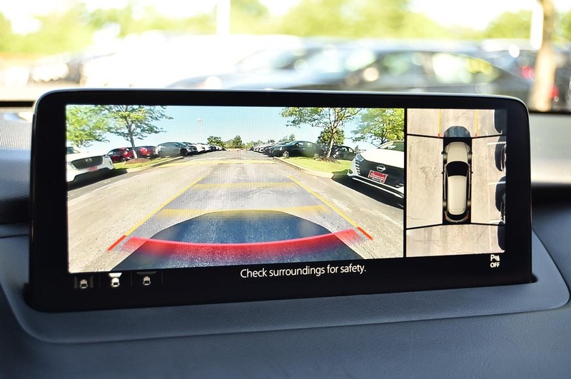 Mazda CX-9 Vehicle Image 14