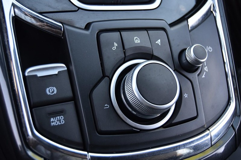 Mazda CX-9 Vehicle Image 17