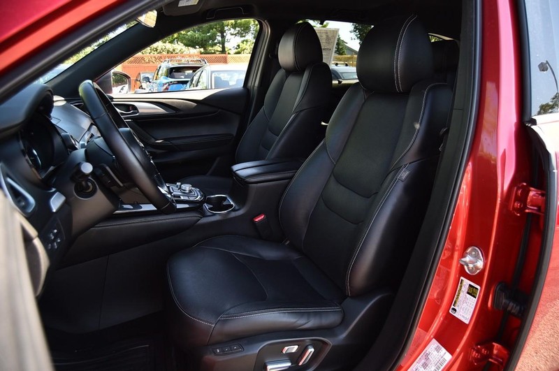 Mazda CX-9 Vehicle Image 20