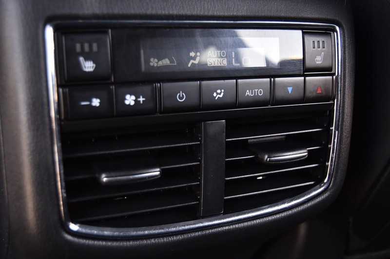Mazda CX-9 Vehicle Image 24